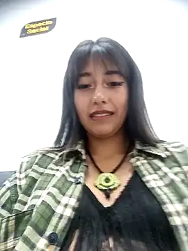 Snapshot of Scarlet_wd18 chatting on 03-12-25, 02:52 Scarlet wd18 online show from 03-12-25, 02:52