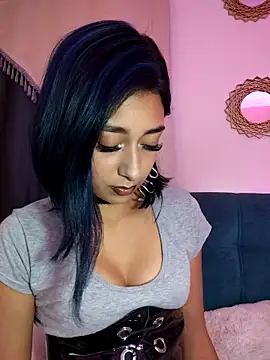 Snapshot of Scarlet_wd18 chatting on 09-25-25, 01:53 Scarlet wd18 online show from 09-25-25, 01:53