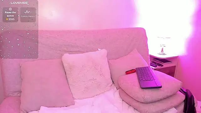 Scarlet wd18 online show from 02-19-26, 11:12