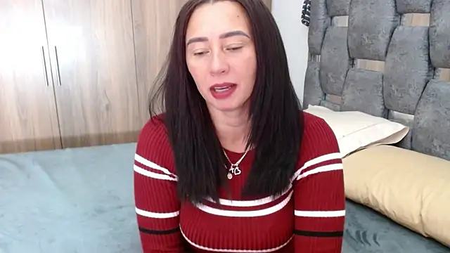 sara hott 1 online show from 03-08-25, 12:41