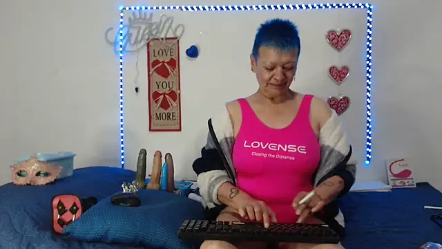 Snapshot of loquitaqueen011 chatting on 02-23-25, 03:18 loquitaqueen011 online show from 02-23-25, 03:18