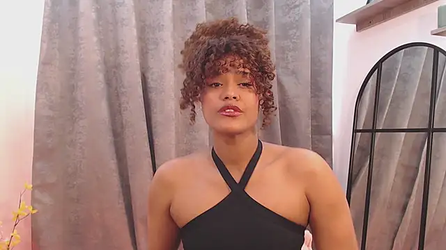 Snapshot of Amelia_bss chatting on 07-22-26, 02:53 Amelia bss online show from 07-22-26, 02:53