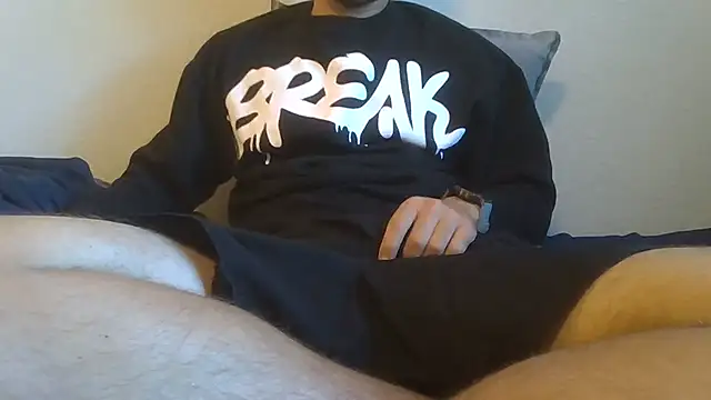 Hotboyo01 online show from 01-09-25, 07:40