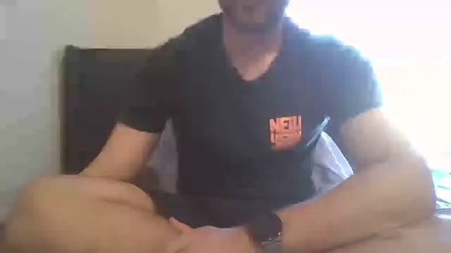 Hotboyo01 online show from 02-16-25, 08:22