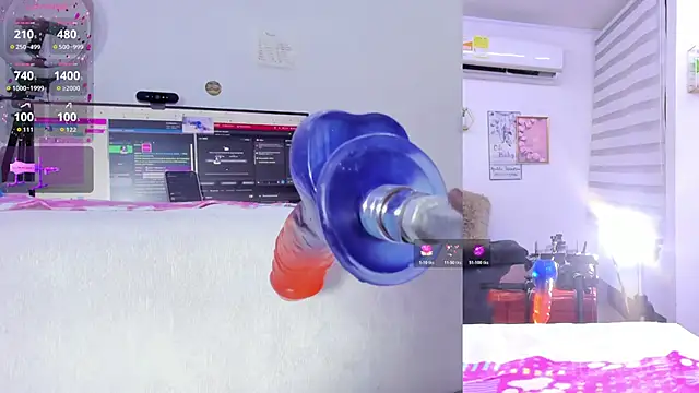 Soraya Davis online show from 11-11-25, 09:09