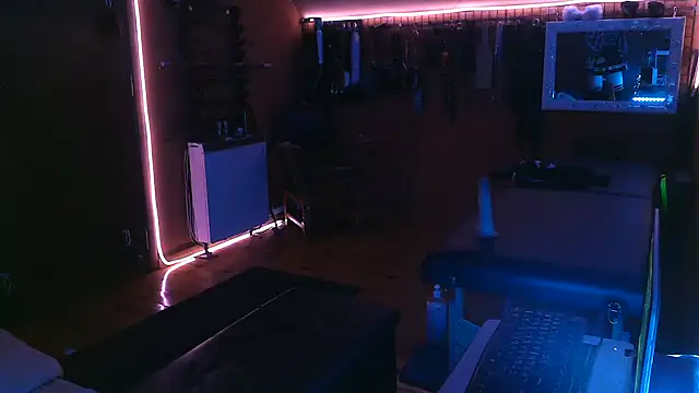 Ginny-the-bdsm-nympho online show from 01-08-26, 05:59