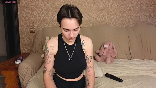 twobabesweet online show from 06-11-26, 03:37