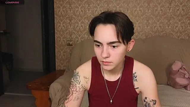 twobabesweet online show from 06-12-26, 03:49