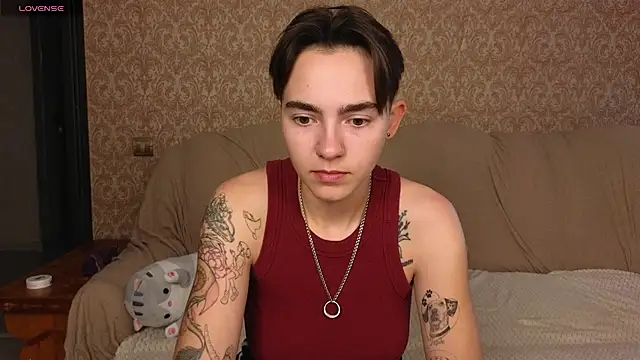 twobabesweet online show from 07-10-26, 07:45