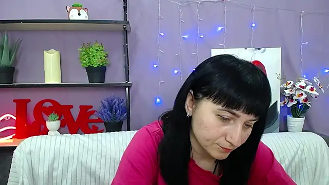 NinaFlawlees online show from 03-16-25, 01:38