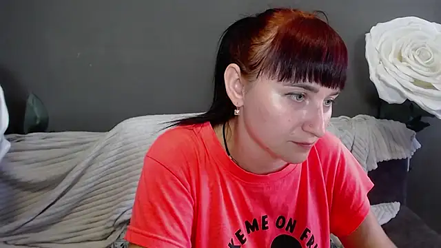 NinaFlawlees online show from 09-22-25, 11:56