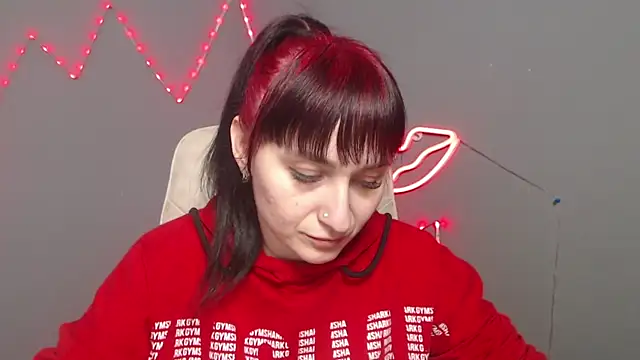 NinaFlawlees online show from 03-01-26, 01:13