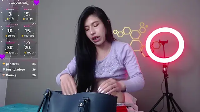 adriscute online show from 01-15-25, 06:43