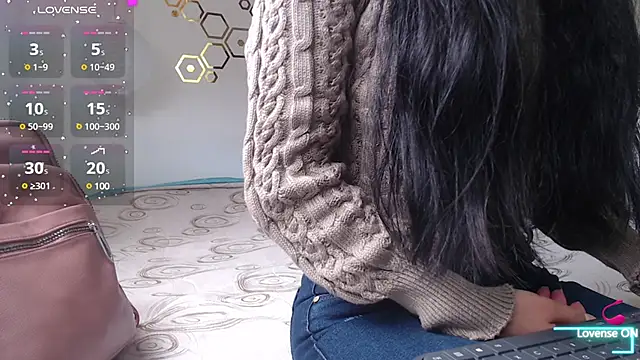 adriscute online show from 02-11-25, 08:20