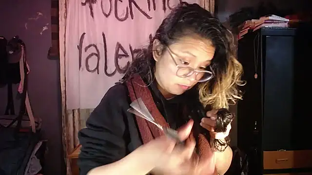 Hathorlove online show from 02-19-26, 07:04