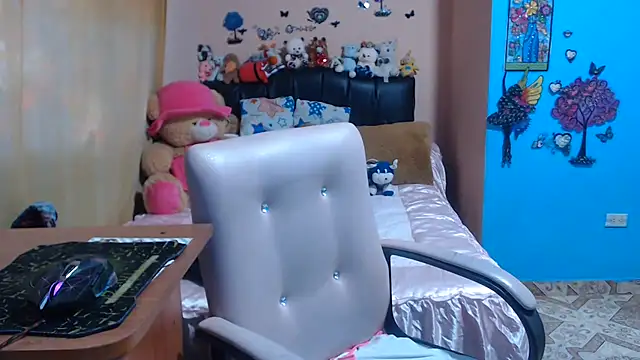 milfeddy  online show from 07-29-26, 11:41