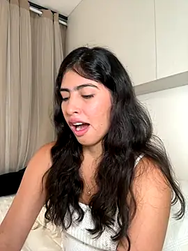 Gaby zahir  online show from 09-12-25, 10:48