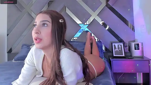 monroeglez5  online show from 02-19-25, 03:28