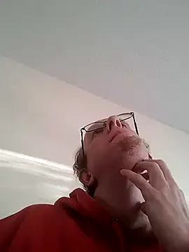 Snapshot of TaylorBlaze chatting on 01-20-25, 09:11 TaylorBlaze online show from 01-20-25, 09:11