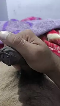 Snapshot of Im_Aryan chatting on 12-28-24, 03:37 Im Aryan online show from 12-28-24, 03:37