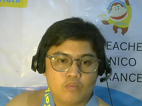 Snapshot of Yummy_Tommy21 chatting on 09-20-25, 05:25 Yummy Tommy21 online show from 09-20-25, 05:25