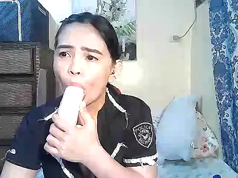 Kisses-13 online show from 08-06-26, 02:19
