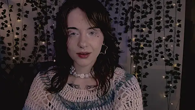 risha laas online show from 11-20-25, 08:08