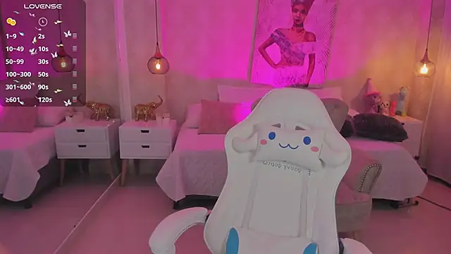 Snapshot of LITTLE-VIVI chatting on 03-19-25, 03:20 LITTLE-VIVI online show from 03-19-25, 03:20