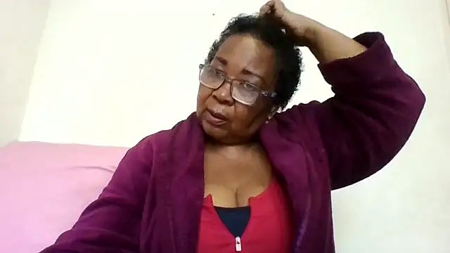 Snapshot of KinkyRicoSaisyours chatting on 06-22-26, 02:47 KinkyRicoSaisyours online show from 06-22-26, 02:47