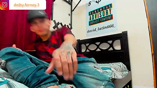 Snapshot of davidlatin66 chatting on 02-03-25, 11:26 davidlatin66 online show from 02-03-25, 11:26