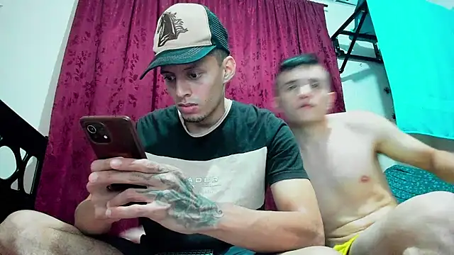 Snapshot of davidlatin66 chatting on 10-03-25, 10:29 davidlatin66 online show from 10-03-25, 10:29