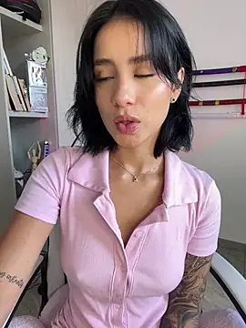 Ale Lewis online show from 01-17-25, 08:22