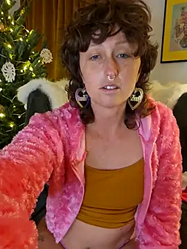 mossy kiss online show from 12-18-25, 04:35