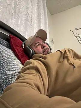 Cristian-Brayan online show from 11-11-25, 11:54