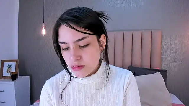 Snapshot of Alexa_Thaylor_ chatting on 03-03-25, 02:26 Alexa Thaylor online show from 03-03-25, 02:26
