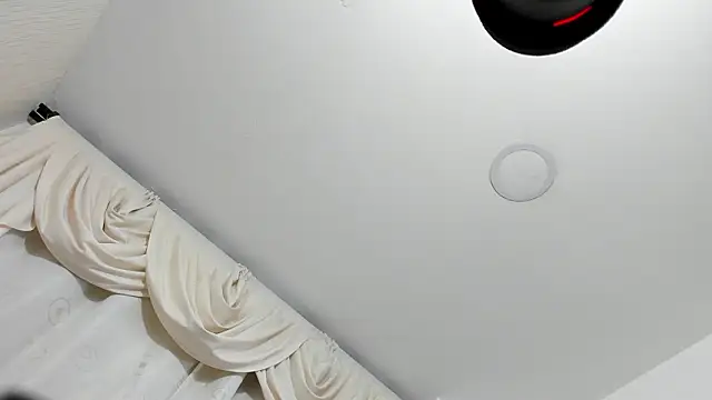 sarita loven online show from 02-17-26, 04:42