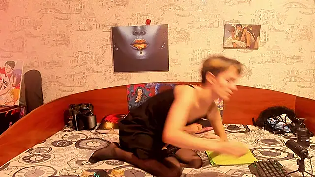 KagamiTayga online show from 09-24-25, 02:59