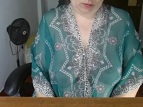 Victoriaevans1 online show from 02-06-26, 06:44