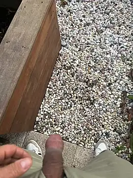 mattexhibe online show from 01-01-25, 09:49