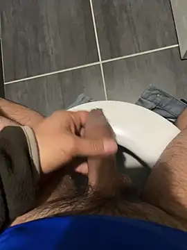 mattexhibe online show from 03-08-25, 11:18