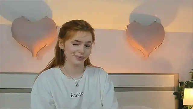 Phoenix Margo online show from 02-20-26, 03:47