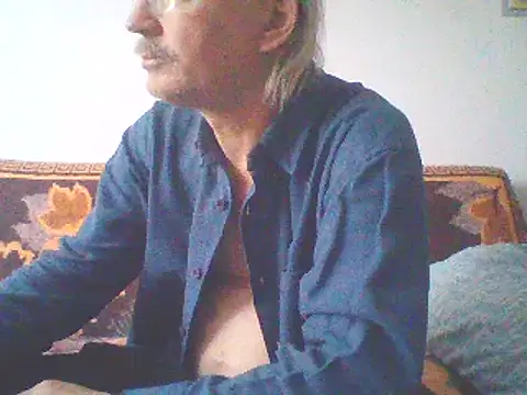 Snapshot of cumloverboyxx69 chatting on 01-23-25, 01:35 cumloverboyxx69 online show from 01-23-25, 01:35