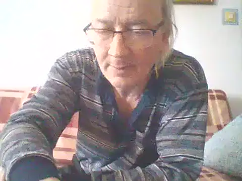 Snapshot of cumloverboyxx69 chatting on 03-14-25, 01:13 cumloverboyxx69 online show from 03-14-25, 01:13
