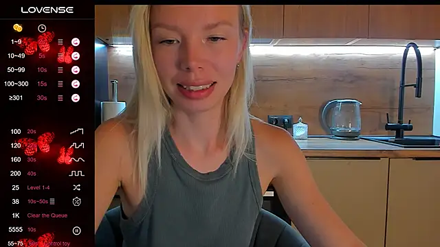 Olivia Bells online show from 08-02-26, 11:03