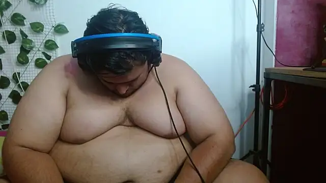 Snapshot of altairstudiosvip_ chatting on 01-24-25, 02:41 altairstudiosvip  online show from 01-24-25, 02:41