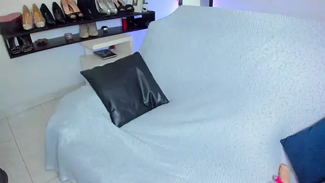 BellaFlaming online show from 02-02-26, 10:47