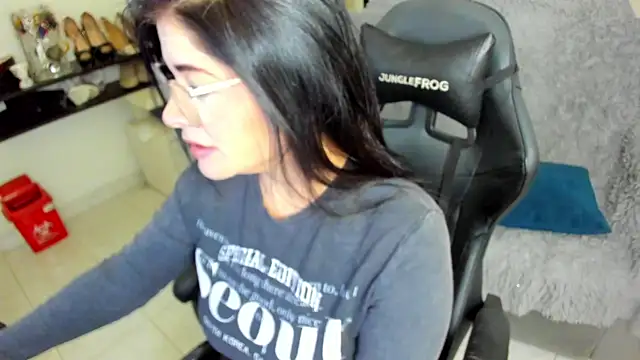 BellaFlaming online show from 03-21-26, 10:53