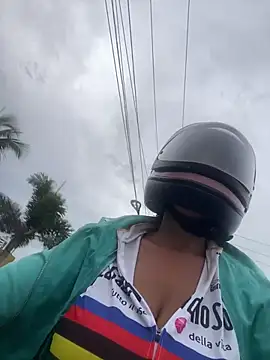 -Marivalda- online show from 04-20-26, 07:15