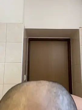 Snapshot of vanjbi45 chatting on 02-19-25, 01:39 vanjbi45 online show from 02-19-25, 01:39