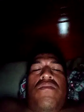 Snapshot of ELVERGON43267 chatting on 10-20-25, 06:03 ELVERGON43267 online show from 10-20-25, 06:03